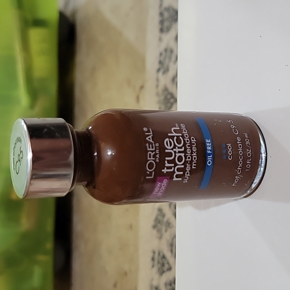 Hot Chocolate C9.5 Loreal True Match Super Blendable Foundation